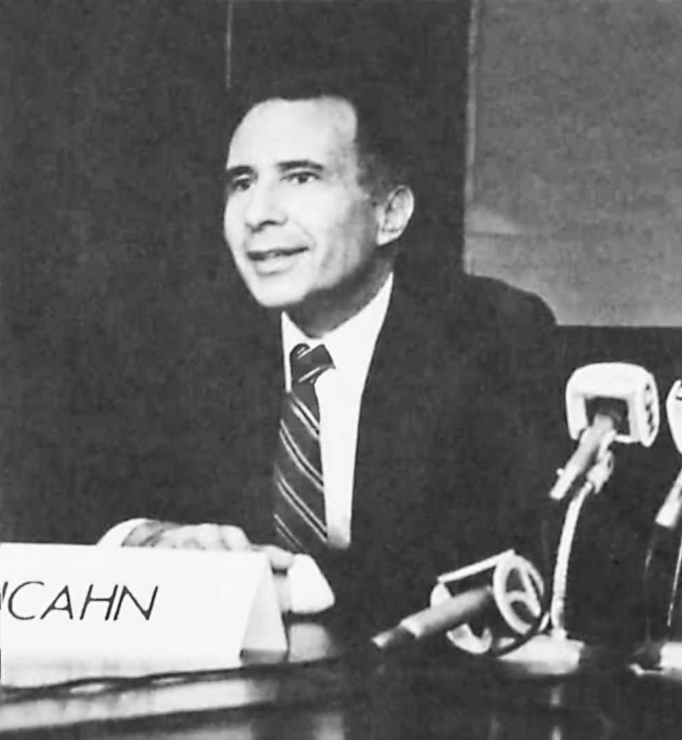 Carl Icahn photographed in the 1980s